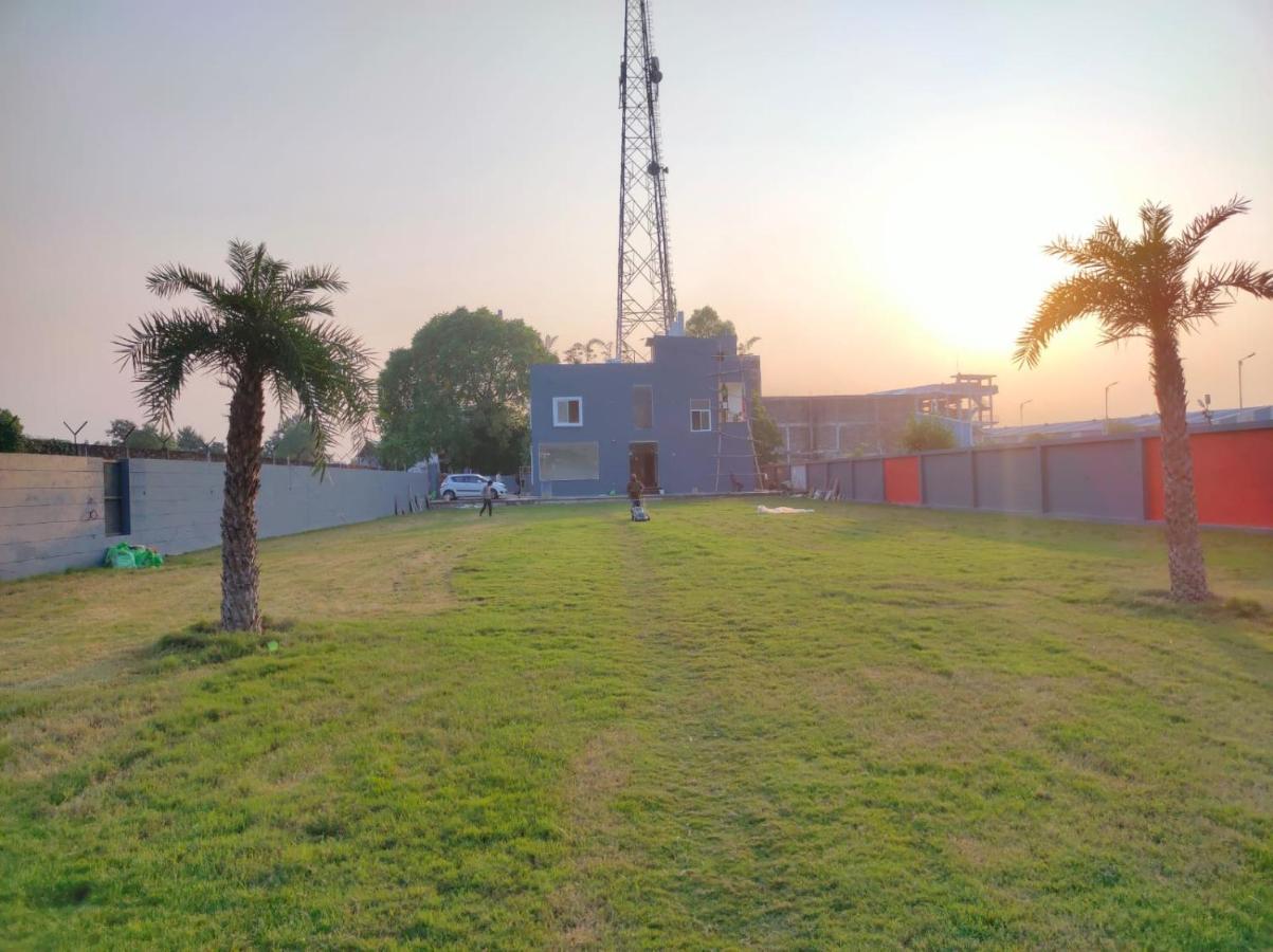 Hotel Manorama Inn لاكناو المظهر الخارجي الصورة